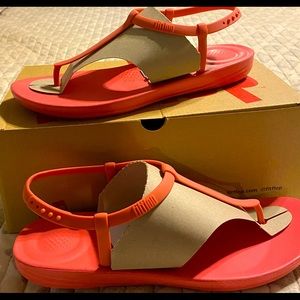 PRICE DROP! FitFlop Bubblegum Pink Sandals, size 10, NWT